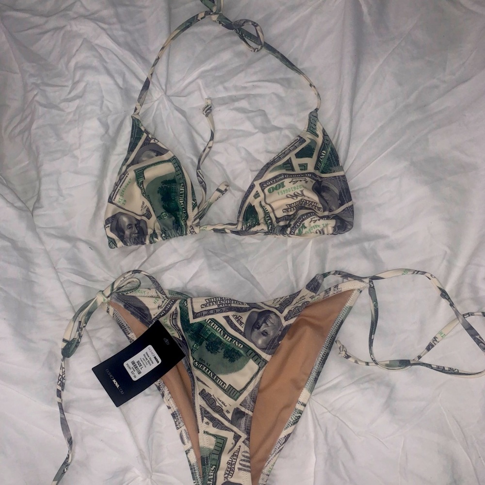 Making money bikini